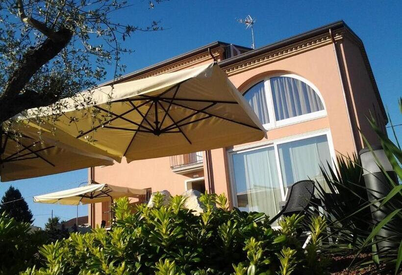 צימר Agrialloggi La Palazzina