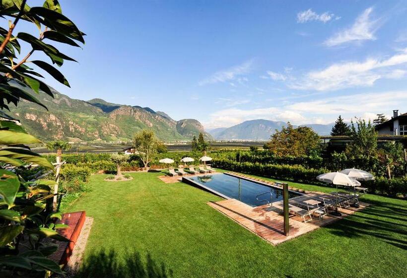 ベッドアンドブレックファースト Garni Sonngart