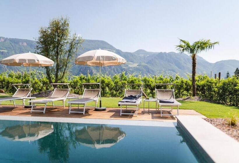 ベッドアンドブレックファースト Garni Sonngart