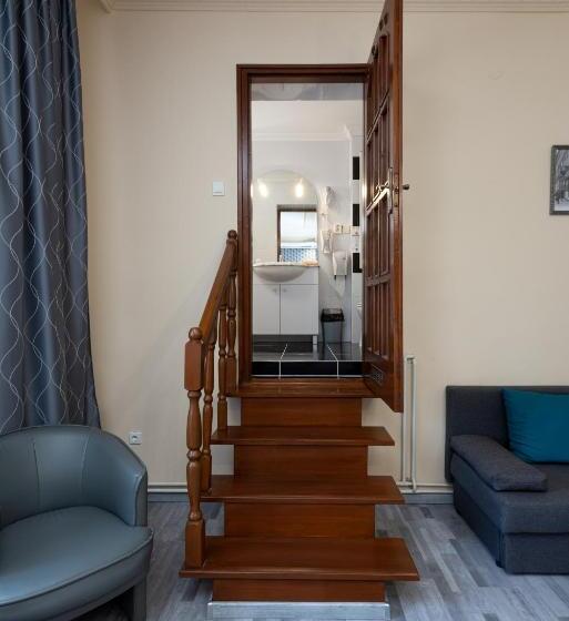 مبيت وإفطار Illés