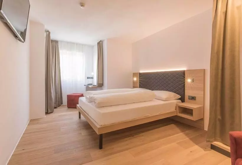 ホテル Belvenu Boutique