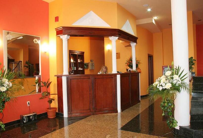 בית מלון כפרי Coral