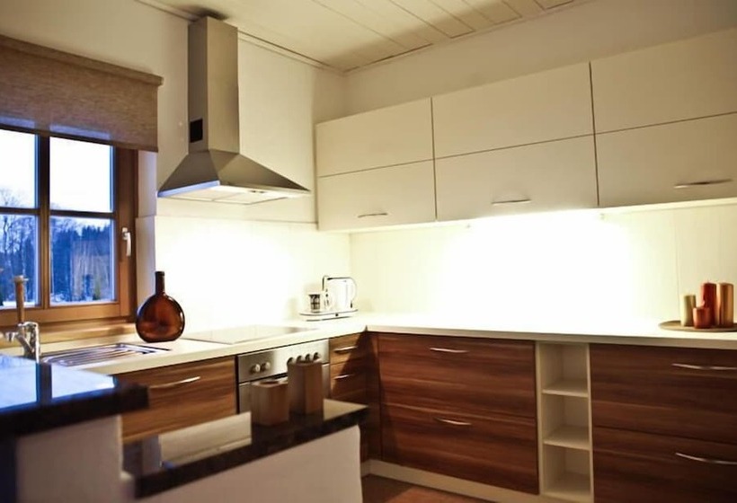 هتل Landgut Edelweiss