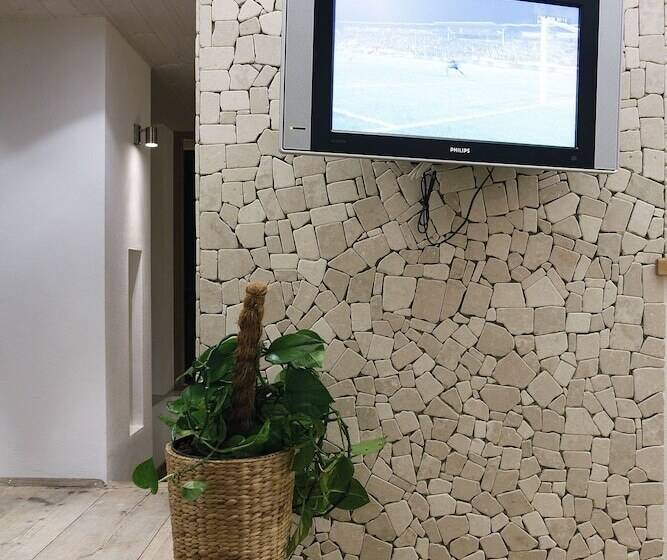 هتل Landgut Edelweiss