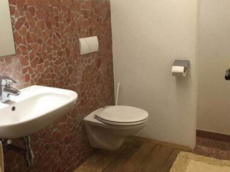 هتل Landgut Edelweiss