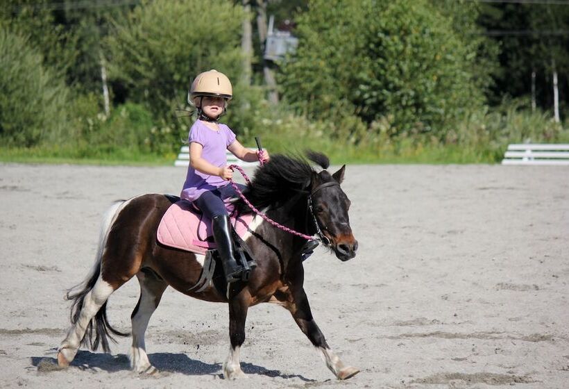 هتل Landgut Edelweiss