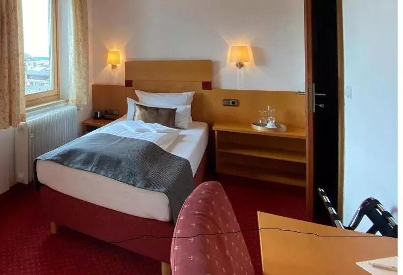 Hotel Strasser