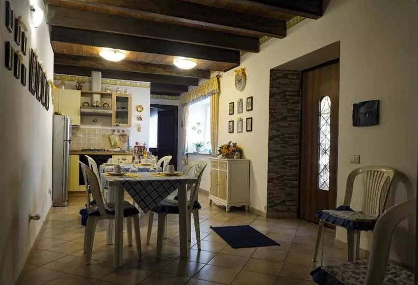 La Vecchia Montagna B&b