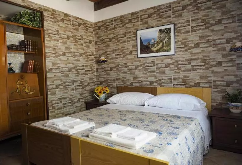 La Vecchia Montagna B&b