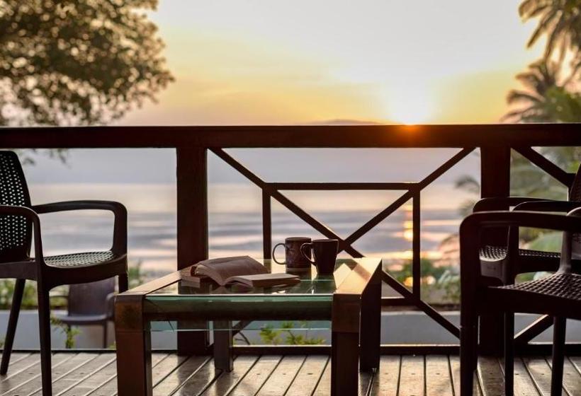 Saffronstays Little Paradise, Murud