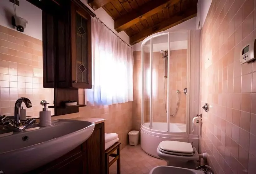 Achillea B&b