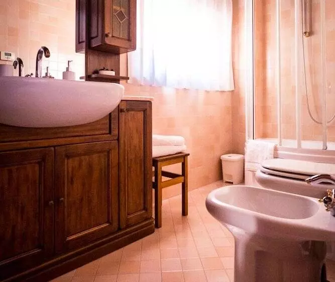 Achillea B&b