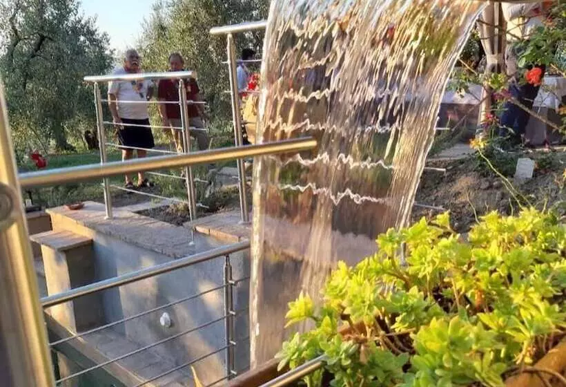 ベッドアンドブレックファースト Agriturismo Podere Pescara