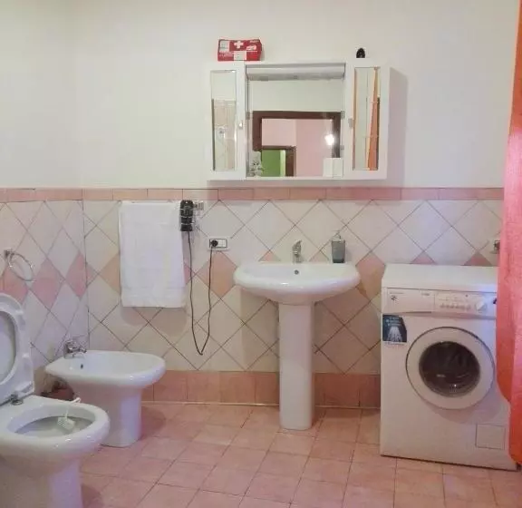 Aamiaismajoitus (B&B) Casa Holiday Sea Etna Di Enza