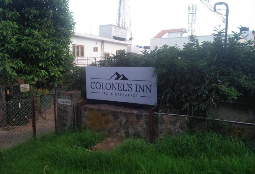Nocleg ze śniadaniem Colonels Inn