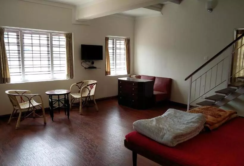 Aamiaismajoitus (B&B) Colonels Inn