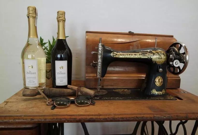 Aamiaismajoitus (B&B) Le Zitelle Di Ron