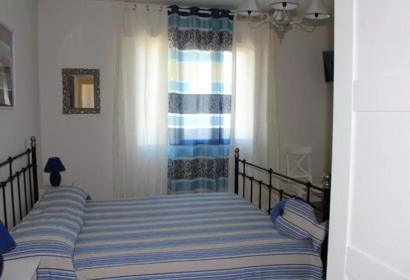Aamiaismajoitus (B&B) Marelaguna Rooms