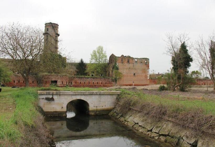 مبيت وإفطار Marelaguna Rooms