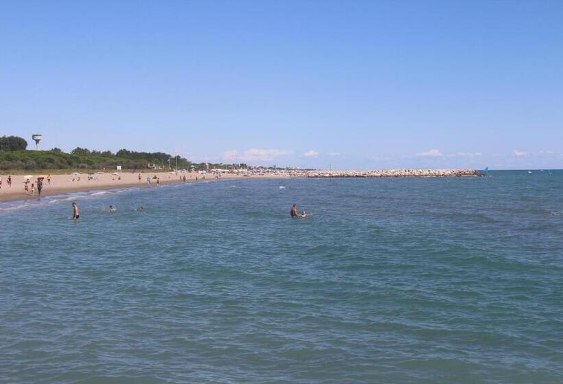 مبيت وإفطار Marelaguna Rooms