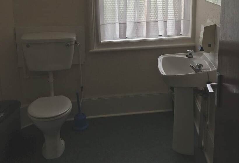 ベッドアンドブレックファースト The Bridge Inn