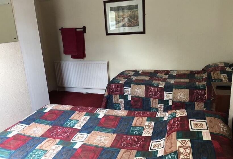 ベッドアンドブレックファースト The Bridge Inn