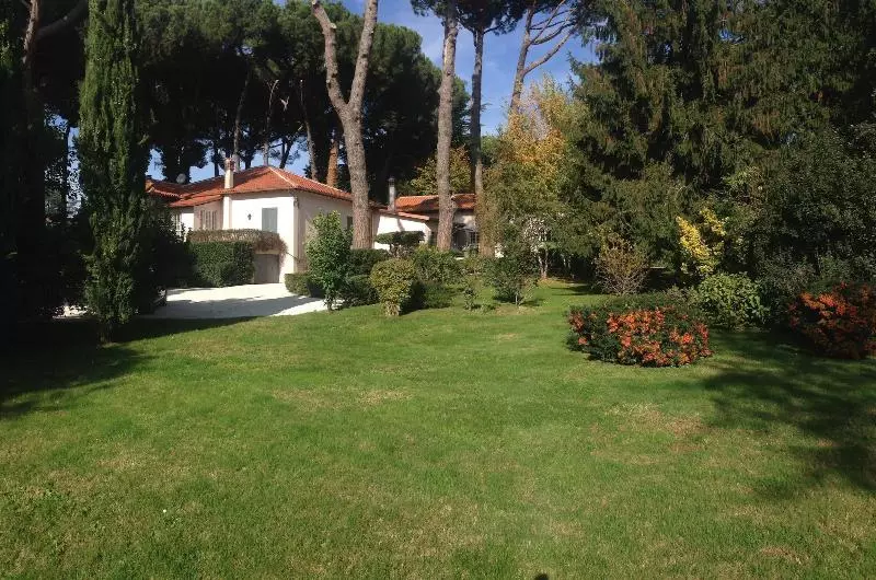 ベッドアンドブレックファースト Villa Abbamer