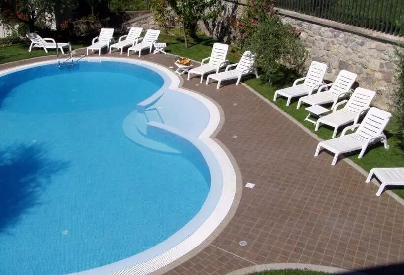 Hotelli Albergo Ristorante Orazio