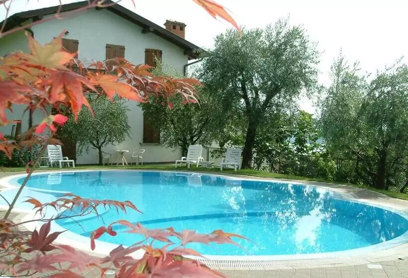 Hotelli Albergo Ristorante Orazio