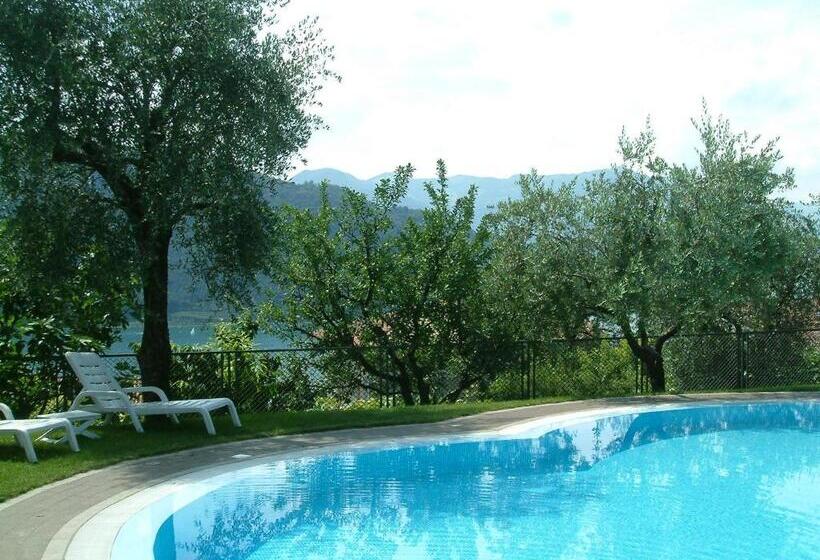 Отель Albergo Ristorante Orazio