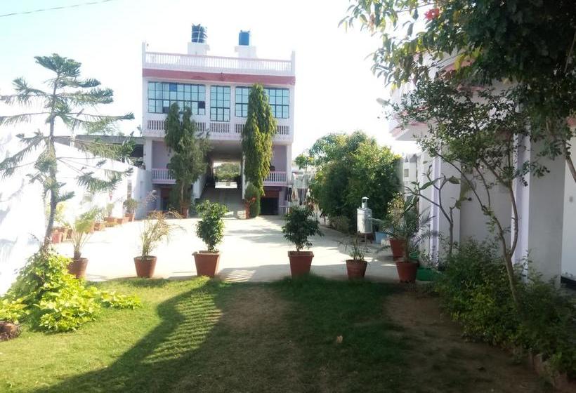 Hotel Amardeep Palace