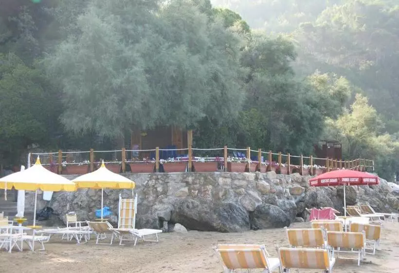 هتل Club Torre Capovento