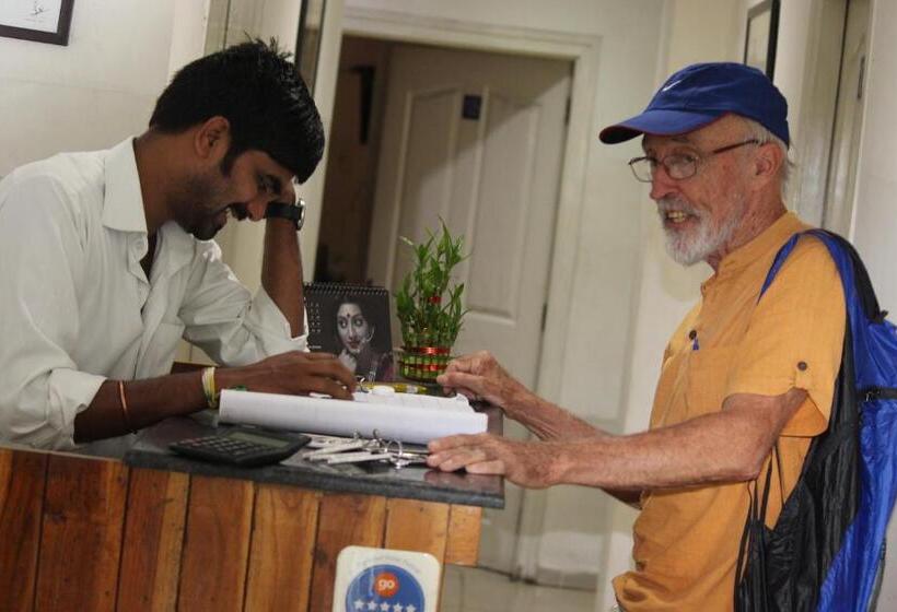 فندق Deccan Comforts