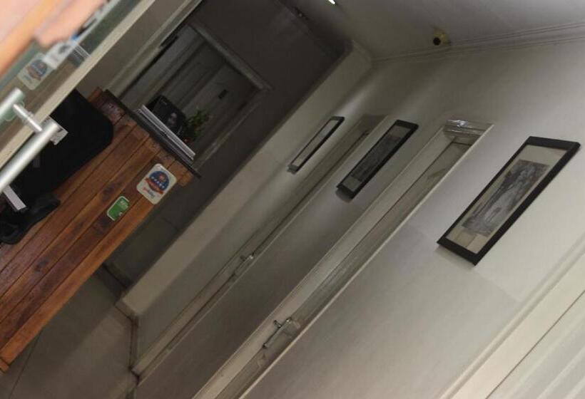 فندق Deccan Comforts