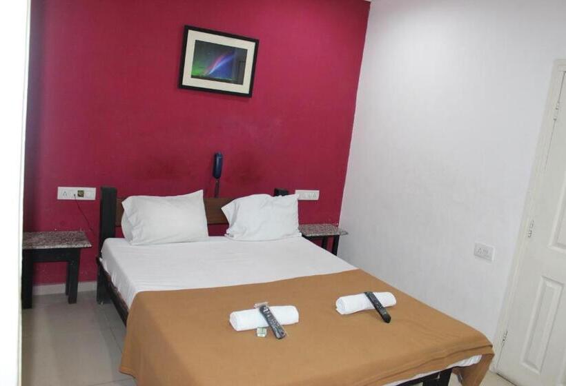 فندق Deccan Comforts