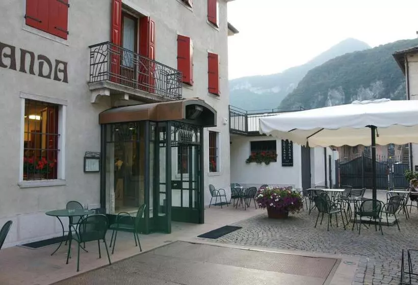 ホテル Locanda Solagna