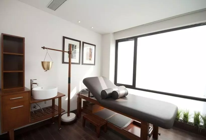 هتل Montana Vista