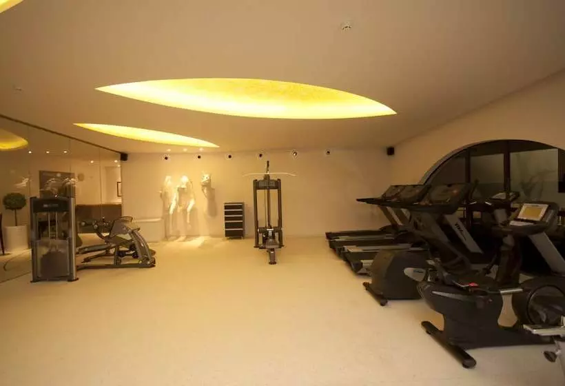 هتل Montana Vista