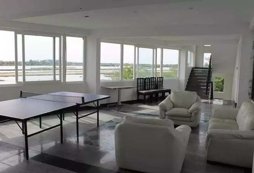 Hotelli Nirvana Boutique