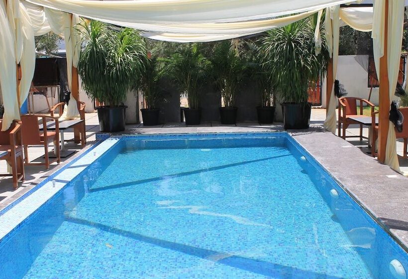 فندق Nirvana Boutique