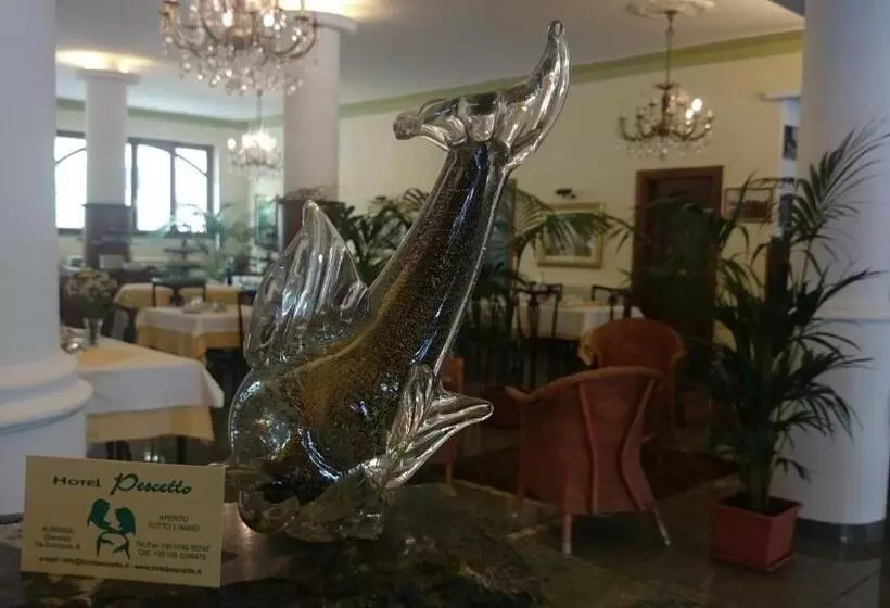 ホテル Pescetto