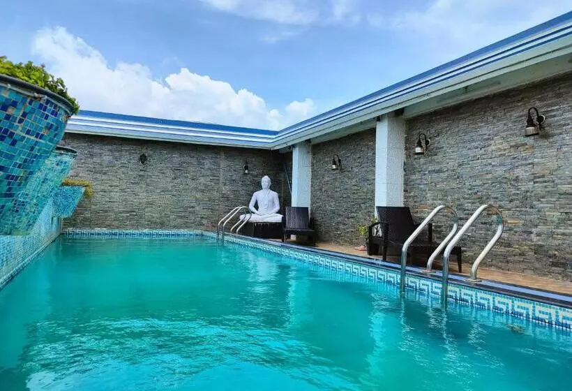 هتل Sagar Kanya Inn