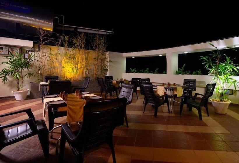 فندق Sps Kingsway