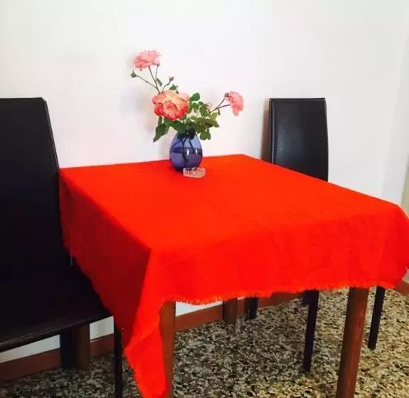 تختخواب و صبحانه Casa Ale