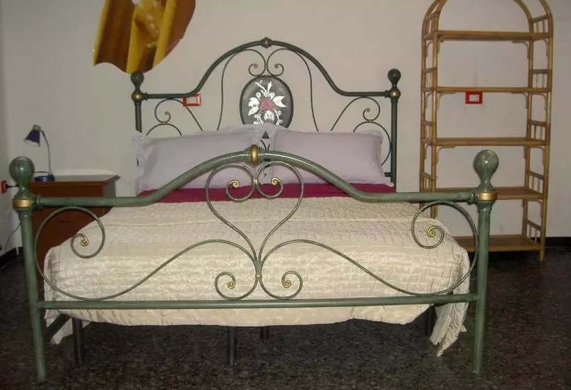 تختخواب و صبحانه Casa Ale