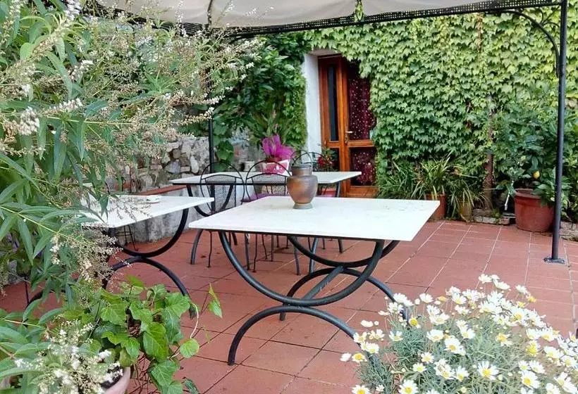 تختخواب و صبحانه Casa Virgilio