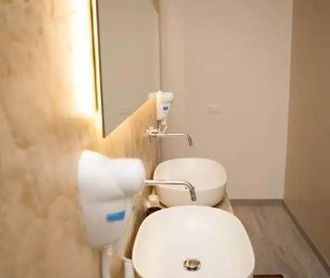 تختخواب و صبحانه Nidi Di Feo