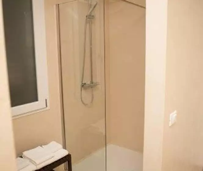 تختخواب و صبحانه Nidi Di Feo