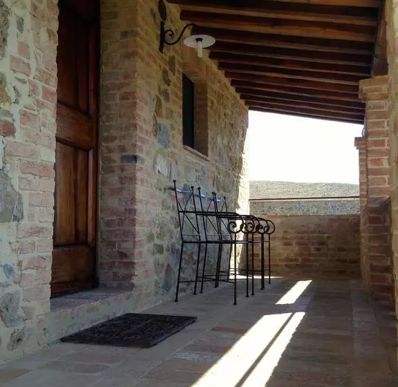 Cordella In Montalcino Wine Resort