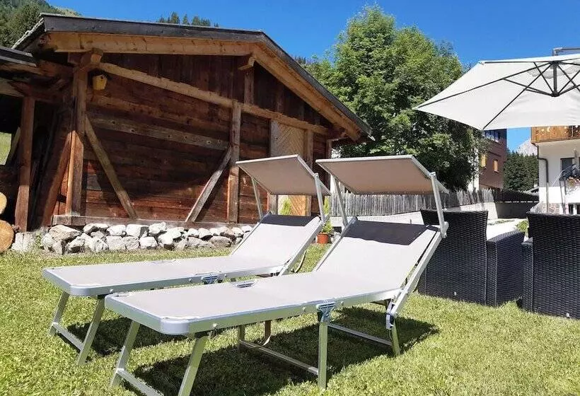 Hotelli Albergo Majorka